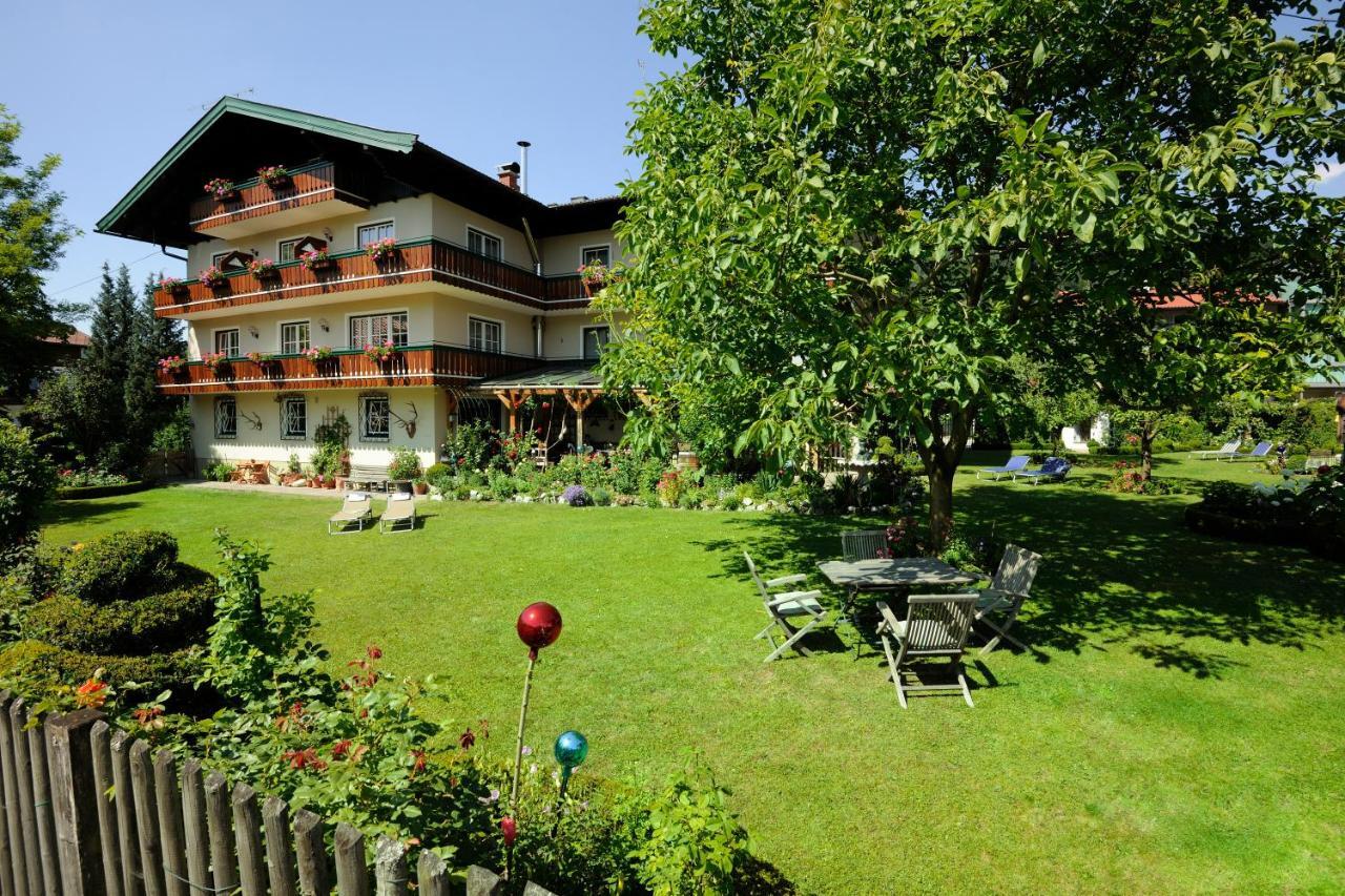 Fruehstueckspension Huber Fuschl am See Bagian luar foto